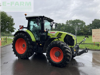 CLAAS Arion 660 Traktor