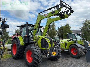 CLAAS Arion 550 Traktor