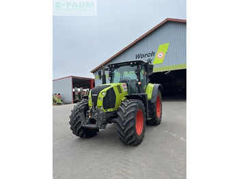 CLAAS Arion 630 Traktor