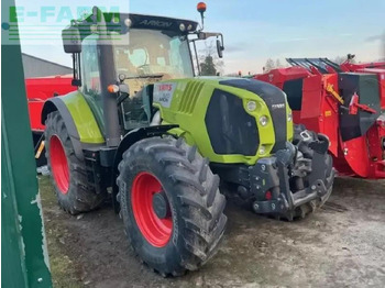 CLAAS Arion Traktor