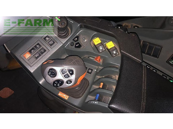 Traktor CLAAS axion 810: das Bild 2