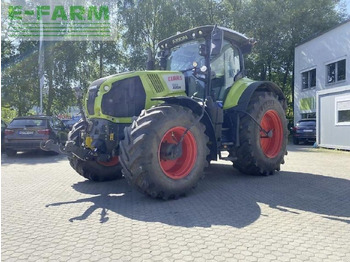 CLAAS Axion 830 Traktor