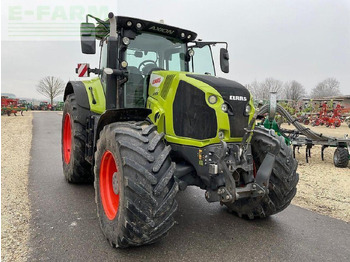 CLAAS Axion 870 Traktor