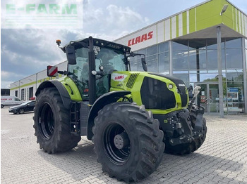 CLAAS Axion 870 Traktor