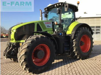 CLAAS Axion 920 Traktor