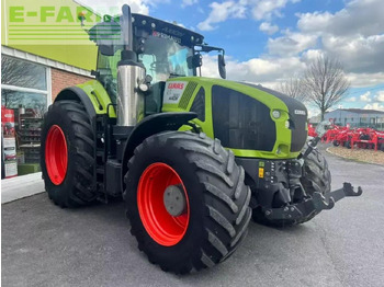 CLAAS Axion 920 Traktor