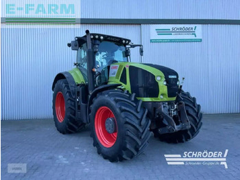 CLAAS Axion 920 Traktor
