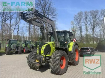 CLAAS Arion 660 Traktor