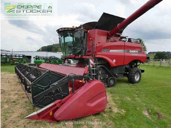 CASE IH Mähdrescher
