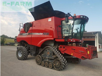 CASE IH Axial-Flow 9230 Mähdrescher