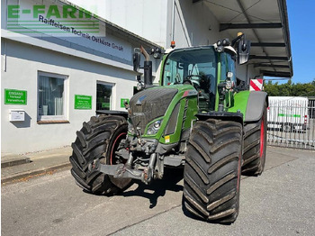 FENDT 724 Vario Traktor