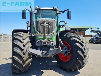 Traktor Fendt 828 vario: das Bild 2