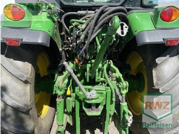 Traktor John Deere 5105 gf: das Bild 4