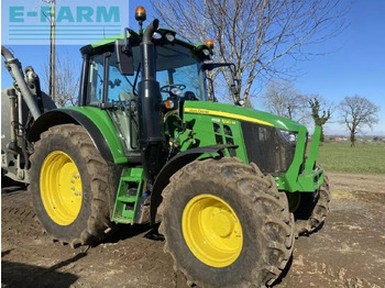 JOHN DEERE 6120M Traktor