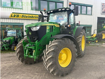 JOHN DEERE 6R 215 Traktor