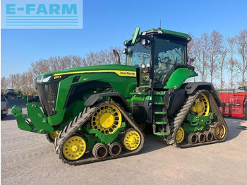 JOHN DEERE Traktor