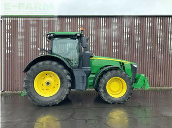 JOHN DEERE 8370R Traktor