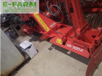 KUHN Technik für Bodenbearbeitung