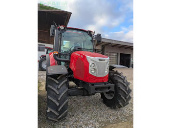 McCORMICK Traktor