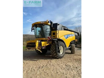 NEW HOLLAND CX series Mähdrescher
