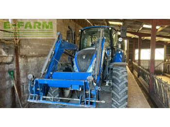 NEW HOLLAND T5 Traktor