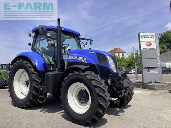 NEW HOLLAND T7.210 Traktor