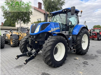 NEW HOLLAND T7.230 Traktor