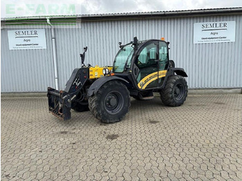 NEW HOLLAND Teleskoplader