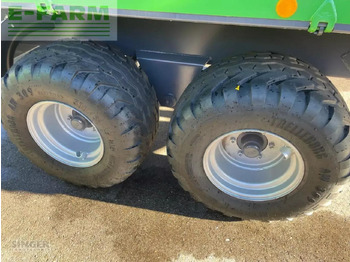 Landwirtschaftlicher Kipper Strautmann stk 802: das Bild 5