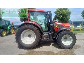 VALTRA N174 Traktor