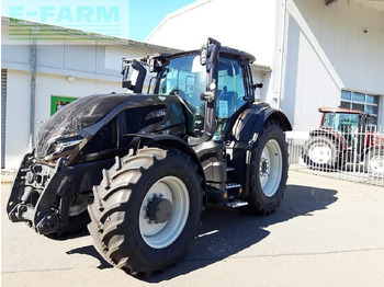 Traktor Valtra q265: das Bild 2