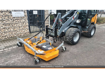 Hoflader GiANT Radlader V452T, Bodenfräse, Mähwerk, Frontschaufel: das Bild 5 Hoflader GiANT Radlader V452T, Bodenfräse, Mähwerk, Frontschaufel: das Bild 5