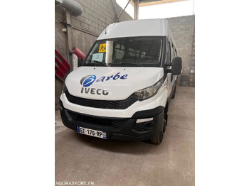 IVECO Daily Schulbus