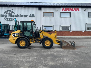 CATERPILLAR 906H Radlader