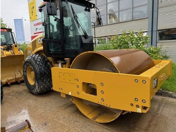 CATERPILLAR CS66B Walzen
