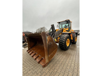 VOLVO L110H Radlader
