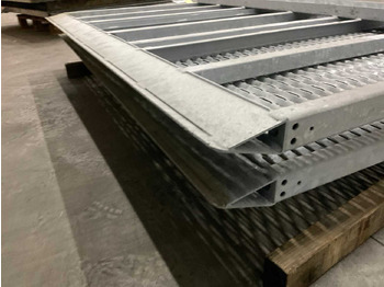 Anhänger TRAILER RAMP (2X): das Bild 4 Anhänger TRAILER RAMP (2X): das Bild 4