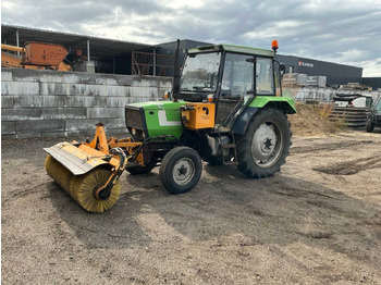 DEUTZ DX Traktor