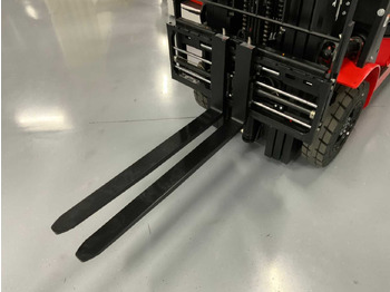 Gabelstapler EP - EFL 252 X - FORK POSITIONER, SIDESHIFT, TRIPLEX, FORKLIFT 2025: das Bild 3