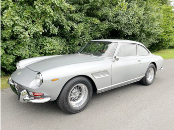 FERRARI PKW