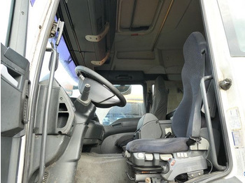 Abrollkipper MAN 26.440 TGA BL 6x2, Hiab XR21S59, Klima,Lenk-Lift: das Bild 4