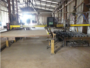Metallbearbeitungsmaschine