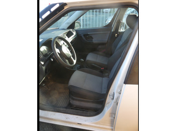 PKW Voiture Skoda Roomster (2010-118.919 km): das Bild 5