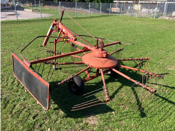 Heuwender/ Wenderechen Fella TS 325: das Bild 2