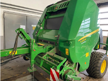 JOHN DEERE Rundballenpresse