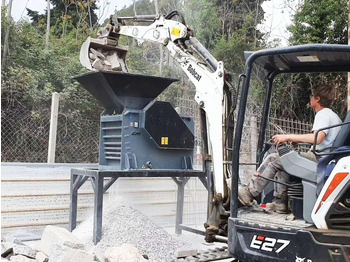 NEU: Mobile Brechanlage CM Crusher CR 600 Electric jaw crusher: das Bild 2 NEU: Mobile Brechanlage CM Crusher CR 600 Electric jaw crusher: das Bild 2