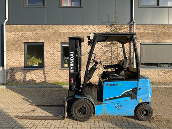 HYUNDAI Elektrostapler