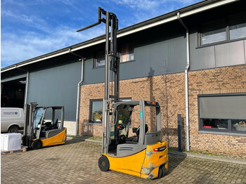 Elektrostapler Jungheinrich EFG 216 Elektra 1.6 ton Triplex Freelift Sideshift Elektra Heftruck: das Bild 2