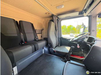 LKW Scania  D 320 FIRE BRIGADE Tank 12,000 Litres: das Bild 4