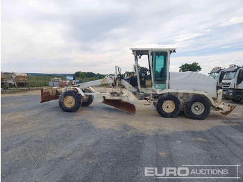 NEW HOLLAND Grader